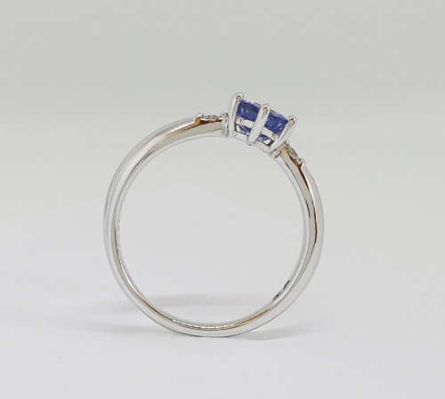 0.81ct Tanzanite and Diamond Ring in 18K White Gold