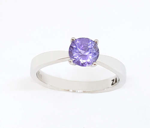 0.79ct Natural Tanzanite Ring in 18K White Gold