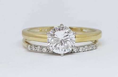 0.75ct CZ Solitaire and band in 9K Yellow Gold