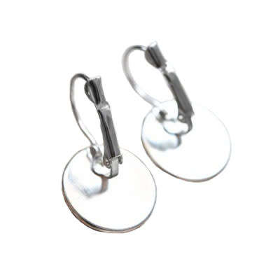 EMOJI JEWELLERY Winking and Kissing With Heart Face Clip Earrings