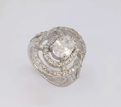 1.785ctw CZ Oval halo Ring in Silver- Size 6, 8