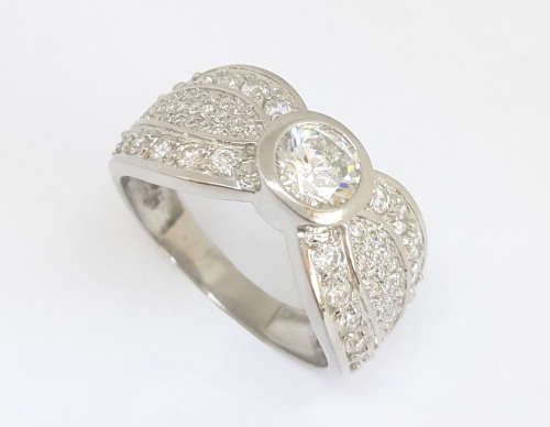 *CD DESIGNER JEWELRY* 1.67ctw CZ Ring in Silver- Size S