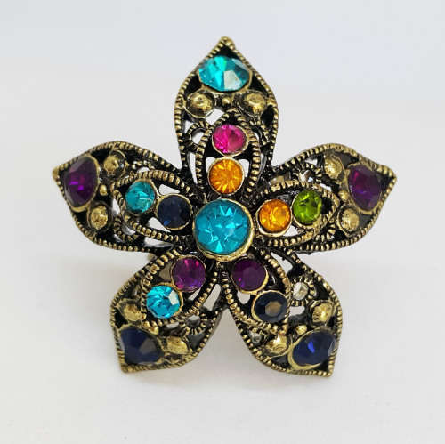 Adjustable Flower Crystal Dress Ring** Size 7