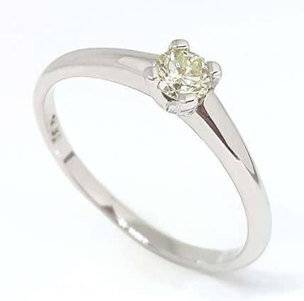 0.26ct Diamond Ring in 9K White Gold