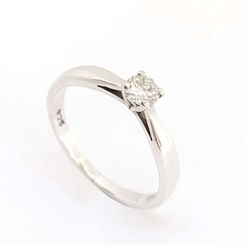 0.20ct Diamond Ring- Size 5.5