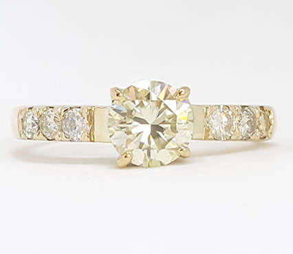 **CD DESIGNER JEWELRY** 1.03ct Moissanite and Diamond Ring in Yellow Gold