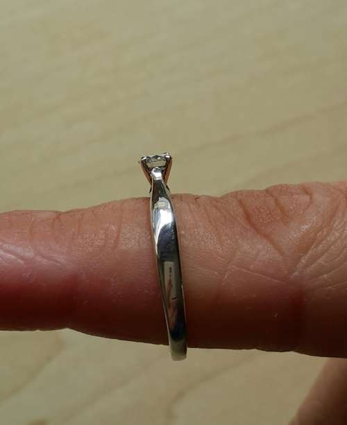 0.20ct Diamond Ring- Size 5.5