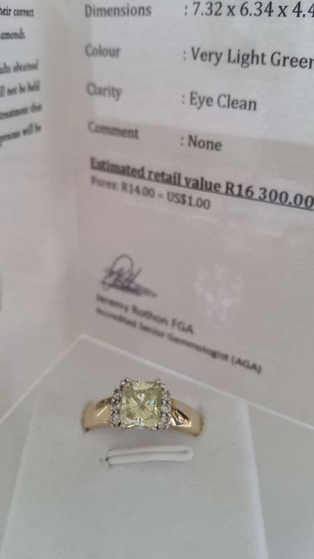 *CD DESIGNER JEWELRY* 1.587ct Moissanite and Diamond Ring in 9k Yellow Gold