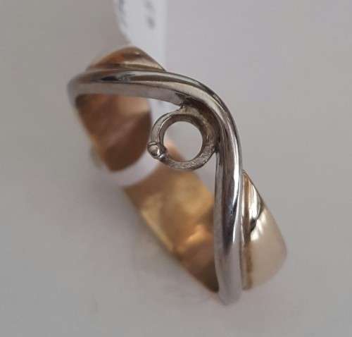 Mount in 9ct White and Yellow Gold