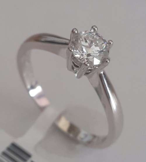 Heart Basket CZ ring in 9ct White Gold