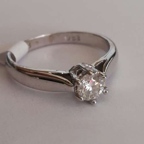0.3ct Moissanite Solitaire Ring in 9ct White Gold
