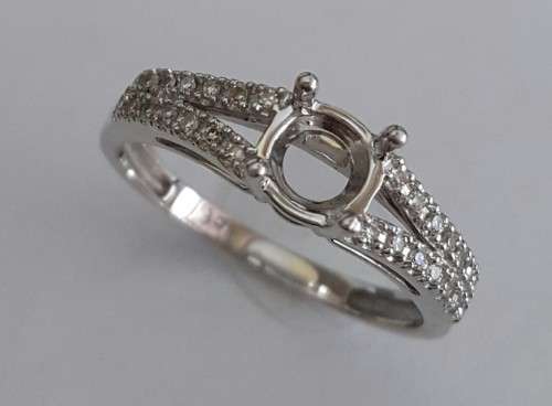 Semi-Mount with Diamonds in 9ct White Gold