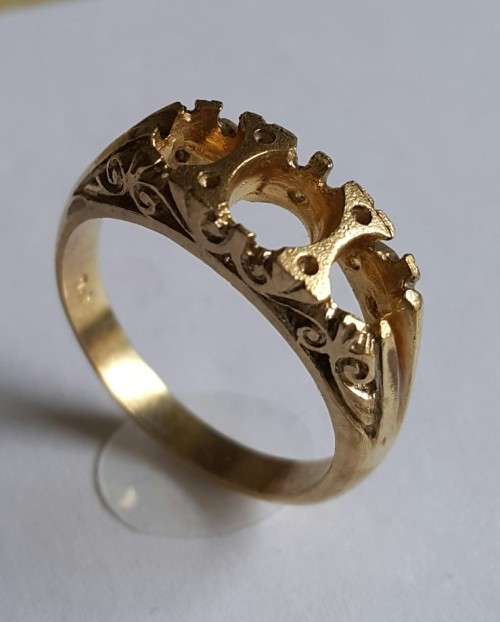 Vintage Trilogy Mount in 9ct Yellow Gold