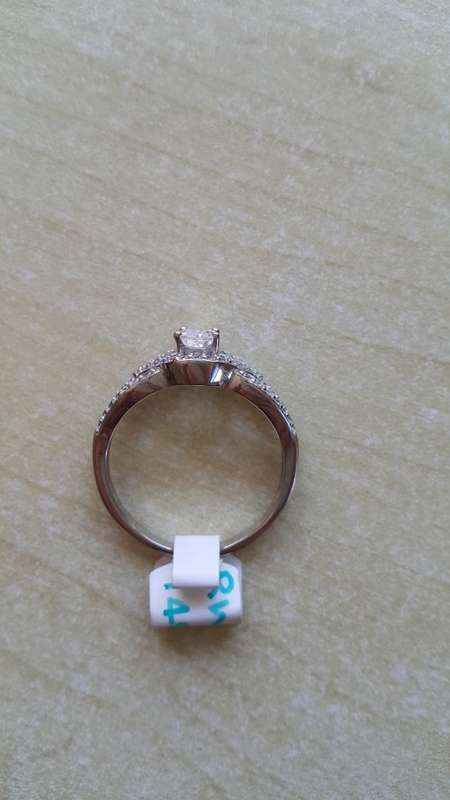 Oval CZ Split band ring in Silver- Size 9.25