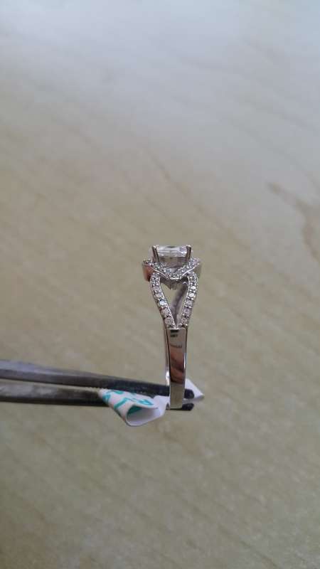 Oval CZ Split band ring in Silver- Size 9.25