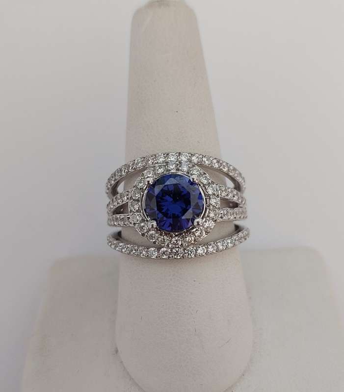 *CD DESIGNER JEWELRY* 2.2ct Cr Tanzanite and CZ Halo Ring in Silver -Size R