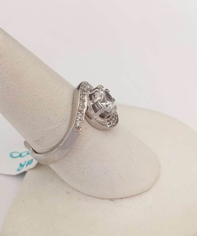 CD DESIGNER JEWELRY 1.09ctw CZ Ring in Silver - Size R
