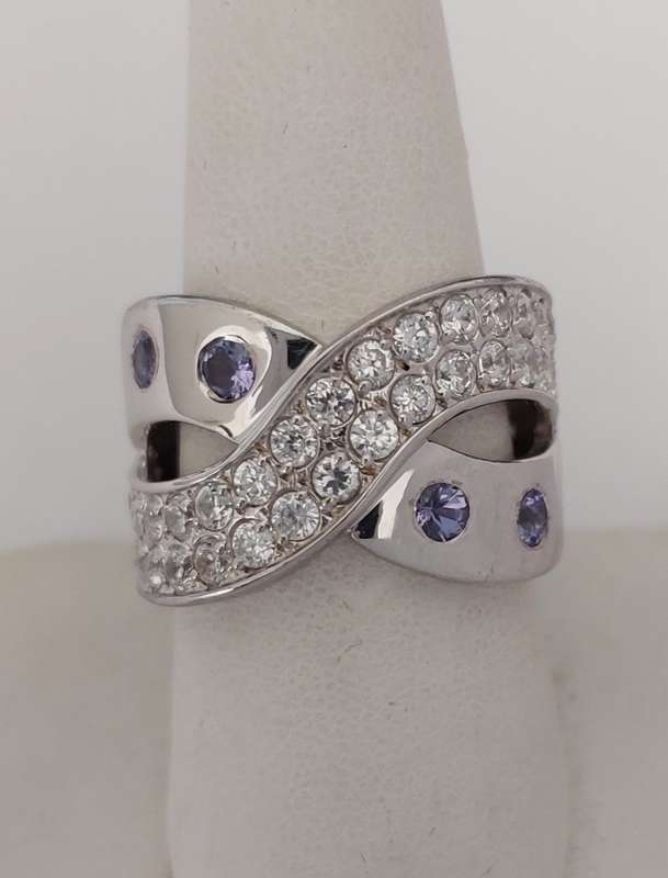 *CD DESIGNER JEWELRY* 1.30ctw Cr Tanzanite and CZ Cross over Ring- Size R