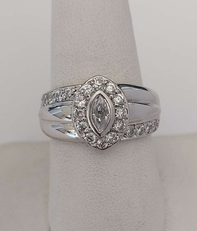 *CD DESIGNER JEWELRY* 1ct CZ Marquise Halo Ring in Silver- Size Q1/2