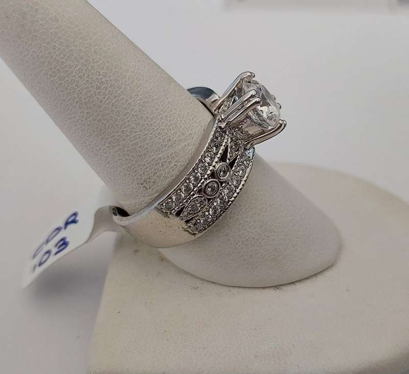 *CD DESIGNER JEWELRY* 2ct CZ Broad Band Ring in Silver- Size 8 , 9