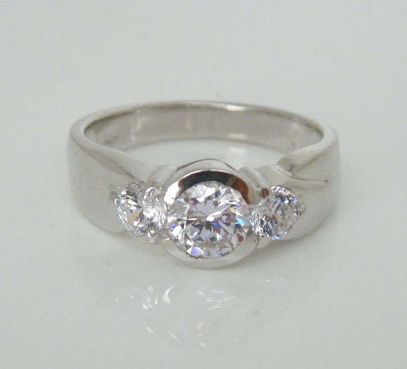 **STUNNING**1.51ctw GORGEOUS Engagement Ring in 925 Sterling Silver**Size R