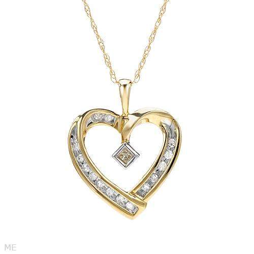 **NEW ARRIVAL**0.16ctw Natural Diamond Pendant in 10K Two Tone Gold**Gold chain incl**
