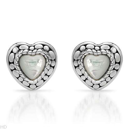 **SPARKLING**Mother of Pearl Heart Shaped Studs***