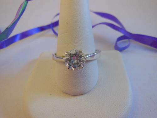 1.25ctw CZ Solitaire style Ring- Size 9