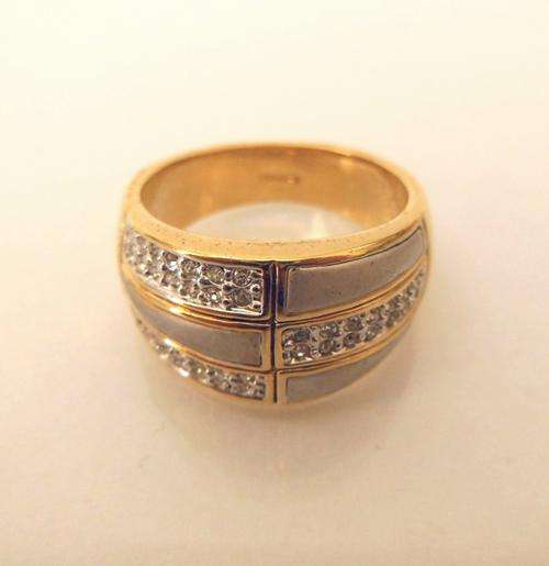 **GORGEOUS**CZ Matte Dress Ring**Size 9**