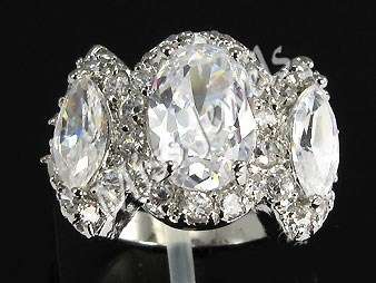 Eye-Catching CZ Cocktail Ring**Size 6