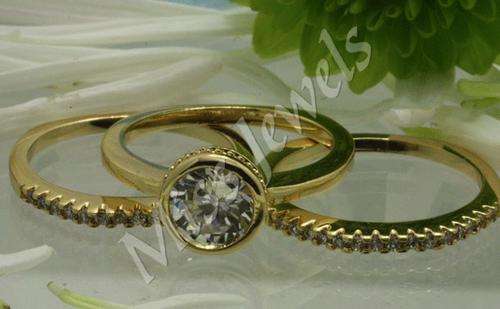 **0.95ct CZ Gold Plated Wedding Set**Size 7**