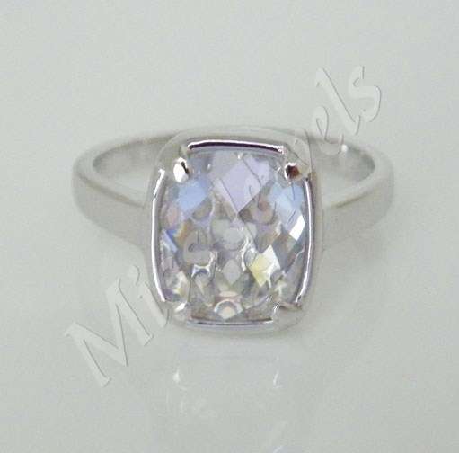 Clear CubicZirconia Costume Dress Ring***Size 7**