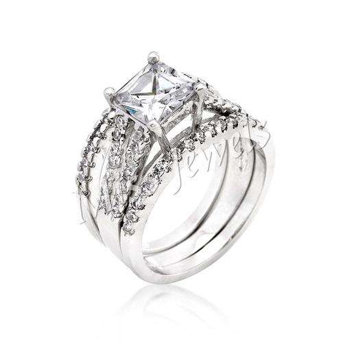 1.89ctw Princess cut 3 Piece Wedding Set- Size 6-10