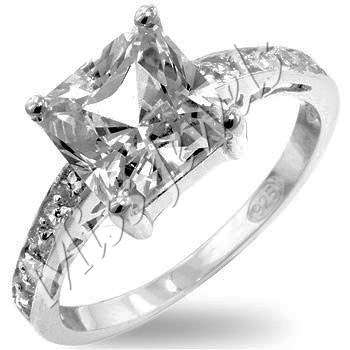 Simulated Diamond Engagement ring in 925 Sterling Silver- Size 6-10