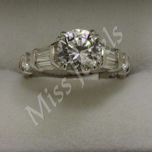 925 Sterling Silver Range**Solitaire Engagement Ring**Size 8-10***