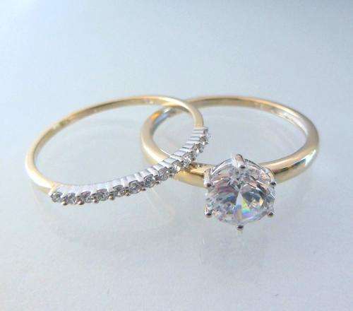 0.75ct CZ Solitaire and band in 9K Yellow Gold