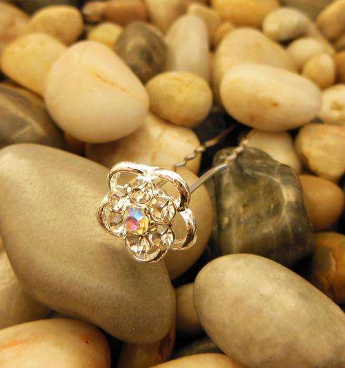 Flower Shape Rhinestone Crystal Hair Pin