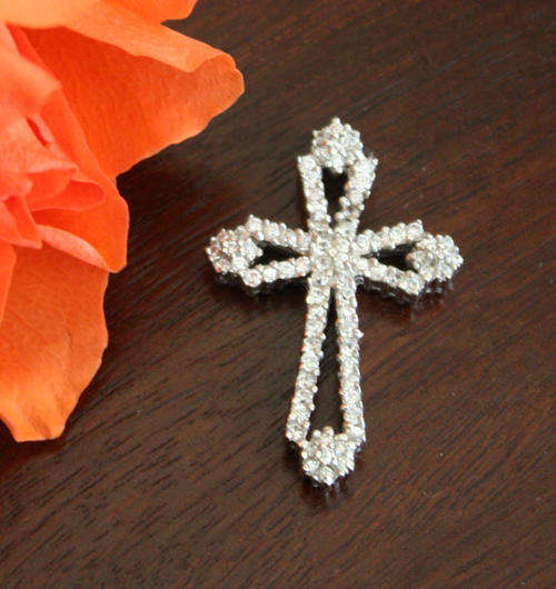 0.39ctw Clear Cubic Zirconia Cross in 925 Sterling Silver