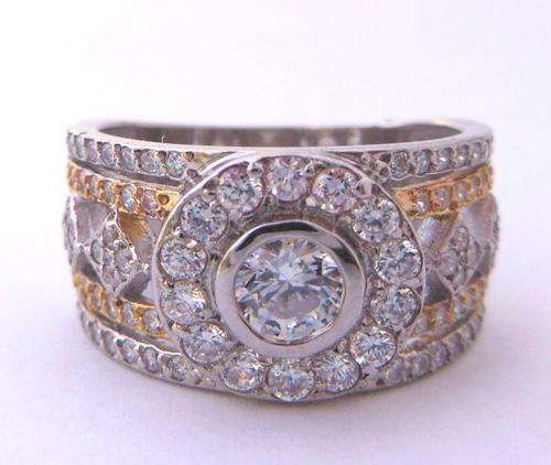 *CD DESIGNER JEWELRY*1.23ctw Clear Cubic Zirconia Designer Two Tone Dress Ring- Size R
