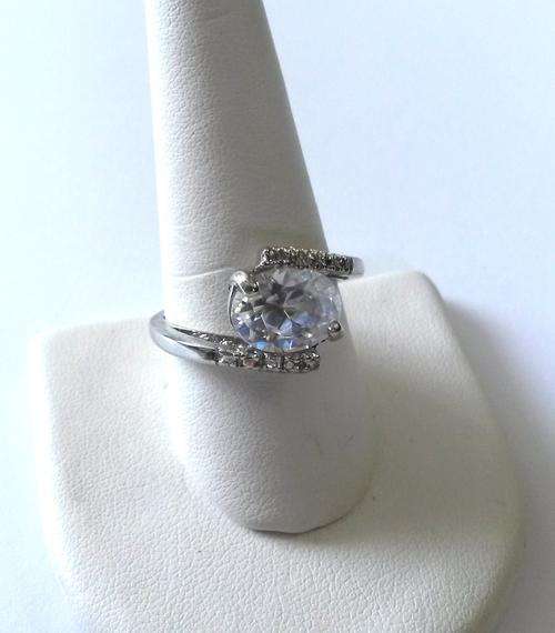 925 STERLING SILVER**4.25ctw**Split band engagement ring*Size 8/9