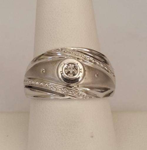 Natural Diamond Ring in 925 Sterling Silver- Size P