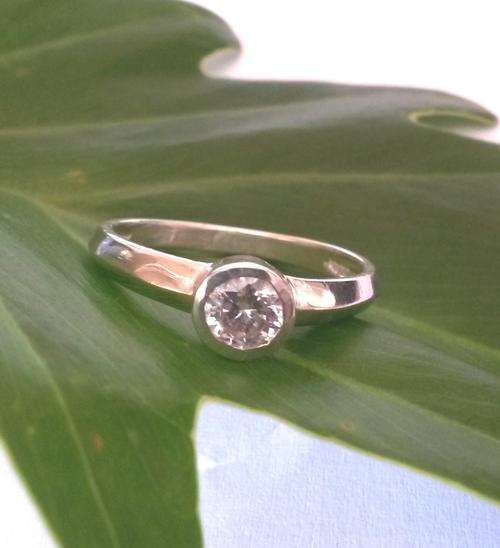 0.50ctw Costume CZ Dress Ring- Size 8