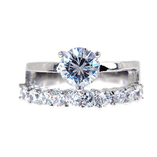 **HOT NEW LISTING**THE MOST GORGEOUS WEDDING SET**SIMULATED TOPAZ & DIAMONDS