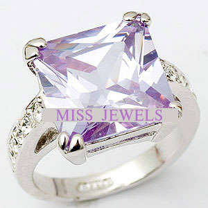 **New Listing**Stunning 6ct Amethyst dress ring