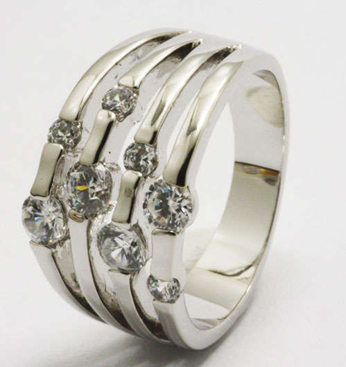 **0.96ctw**Stunning Dress Ring with ample shine**