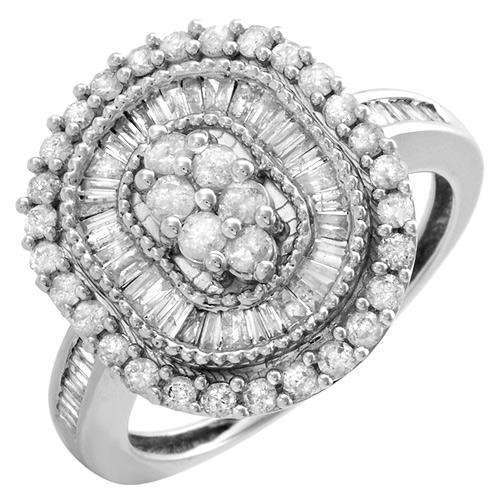 Halo Cluster Diamond ring in White Gold