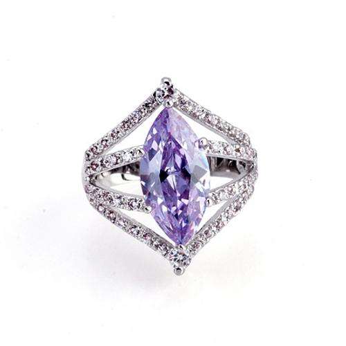**STUNNING**Marquise Cut Purple CZ**Dress Ring**Size 7/8**