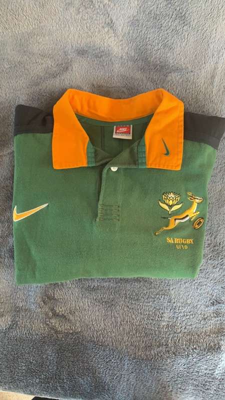SA u/19 rugby player issue jersey (nr 21 on back)