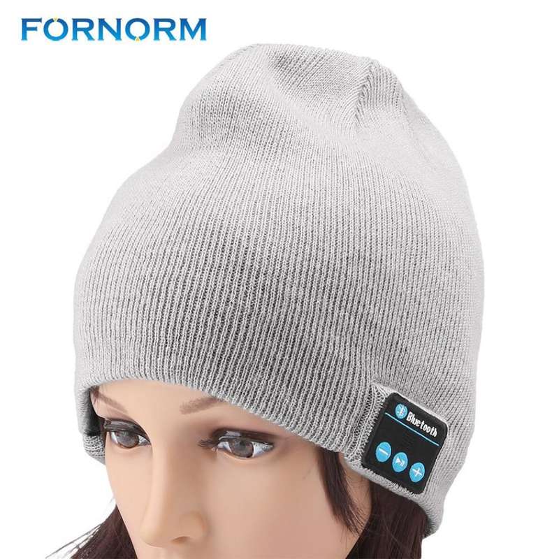 Warm Wireless Bluetooth headphones Music hat with Inbuilt Headsets/Speaker/Mic