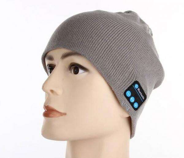 Warm Wireless Bluetooth headphones Music hat with Inbuilt Headsets/Speaker/Mic